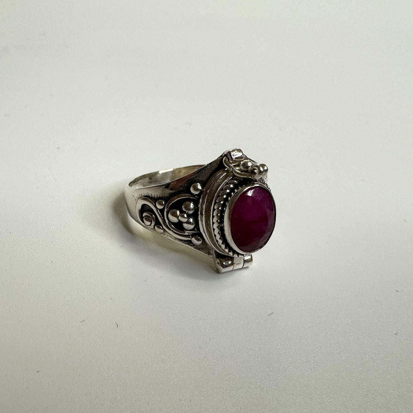 Silver Ring 04