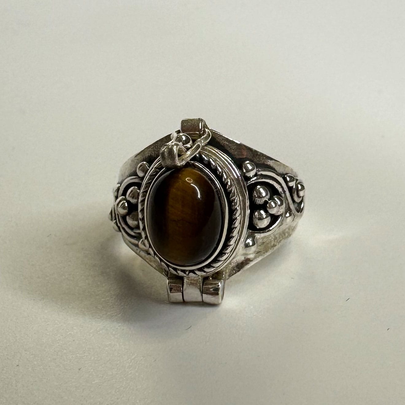 Silver Ring 01